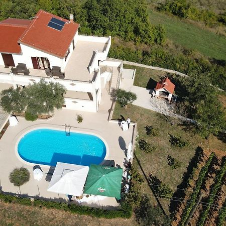 Villa Vinea Prapatnica Экстерьер фото