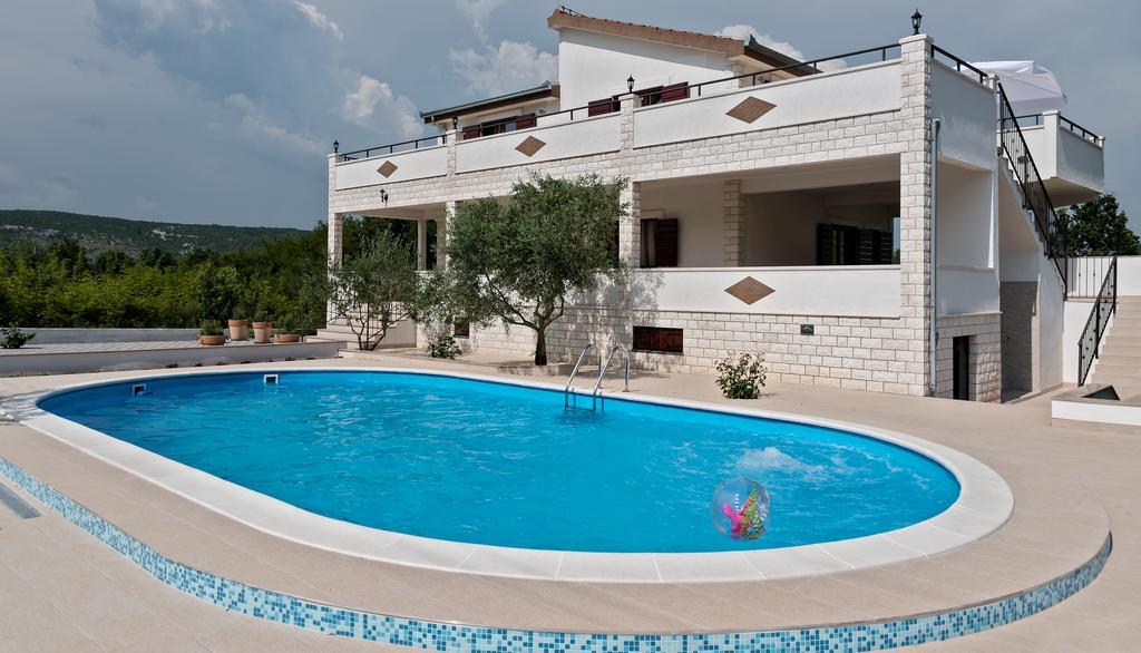 Villa Vinea Prapatnica Экстерьер фото