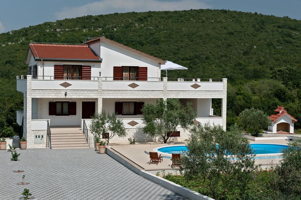 Villa Vinea Prapatnica Экстерьер фото