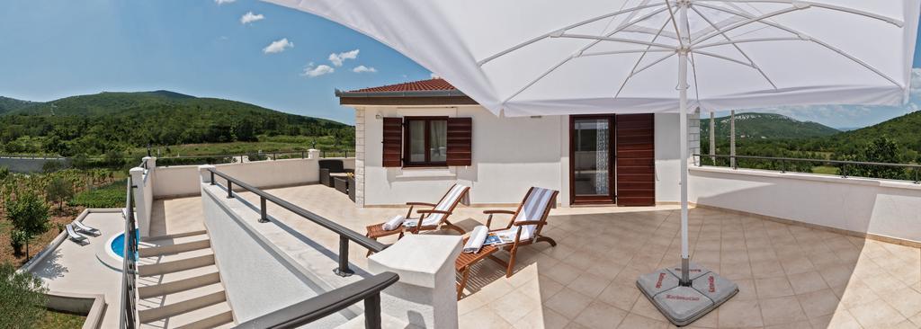 Villa Vinea Prapatnica Экстерьер фото